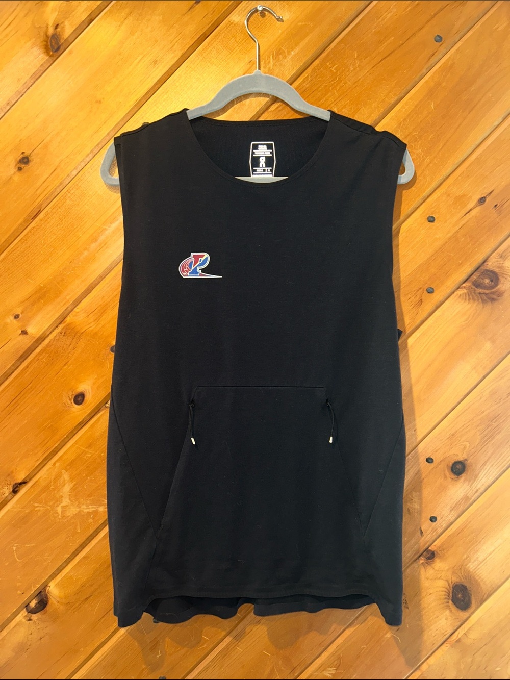 On cloud running Mens Track & Field black training tank